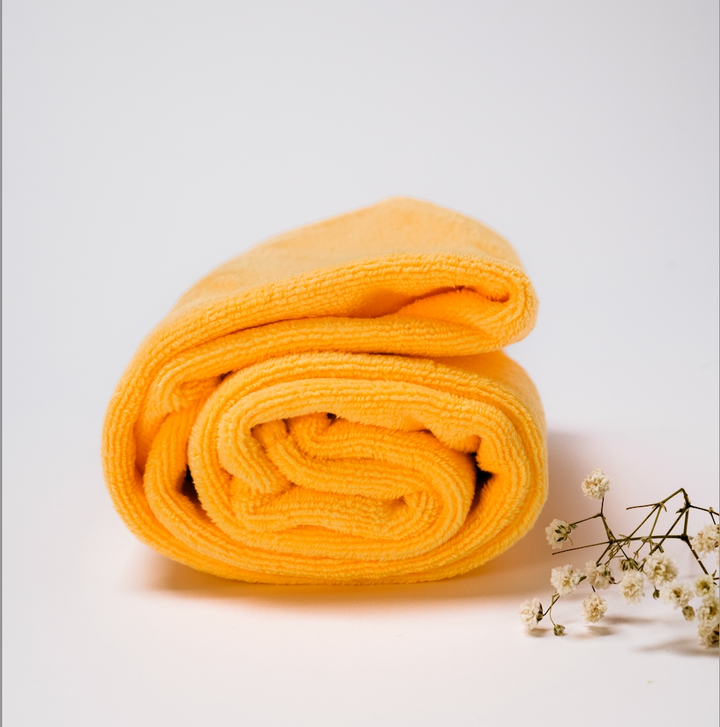 Born Naturals Micro-Fibre Towel